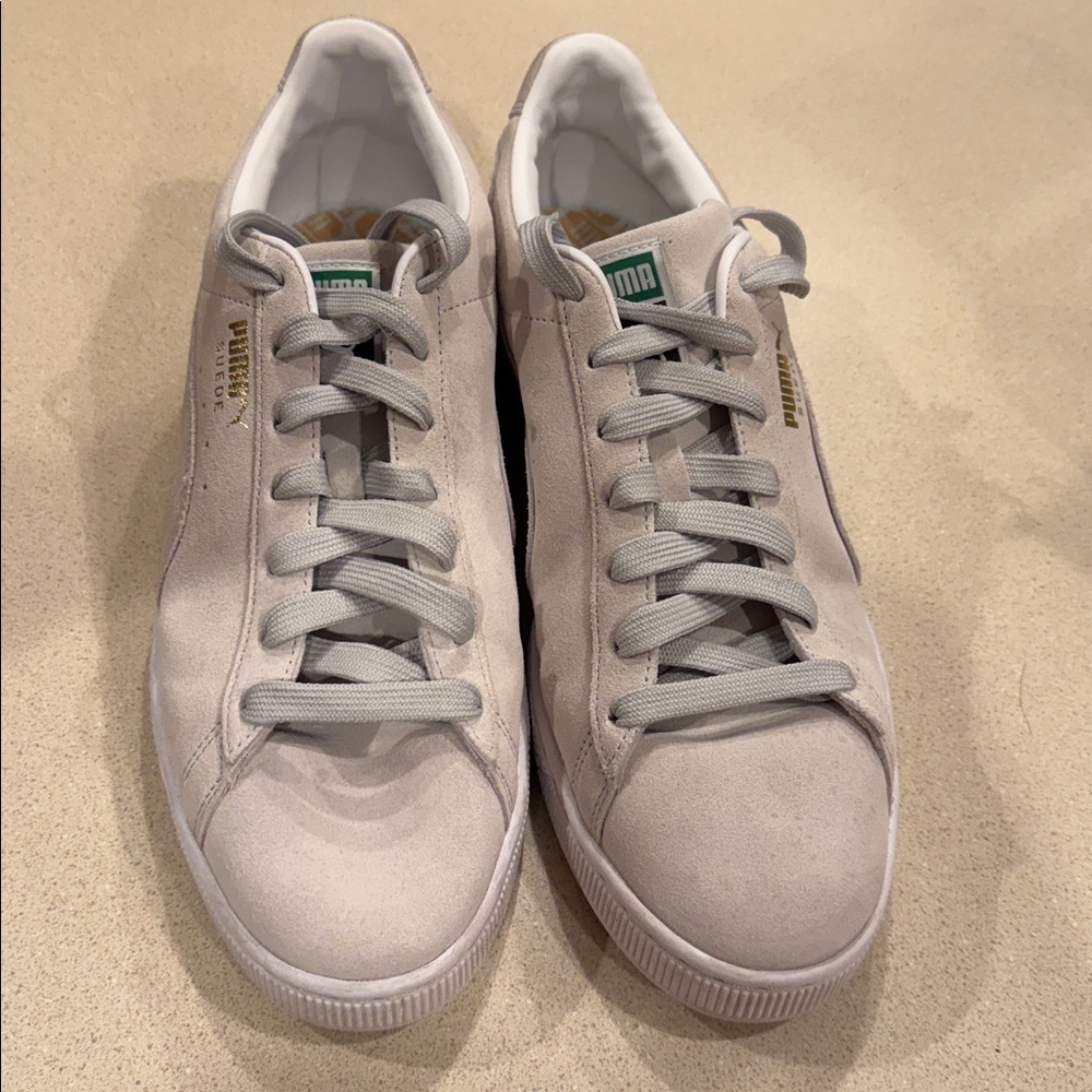 Puma White and Teal Sneakers